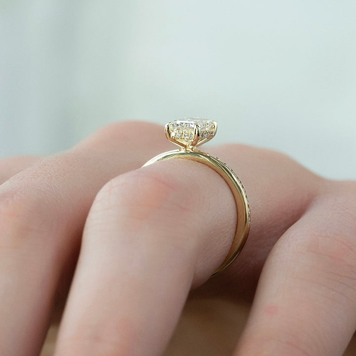 1.0-3.0 CT Emerald  Lab Grown Diamond Hidden Halo Engagement Ring