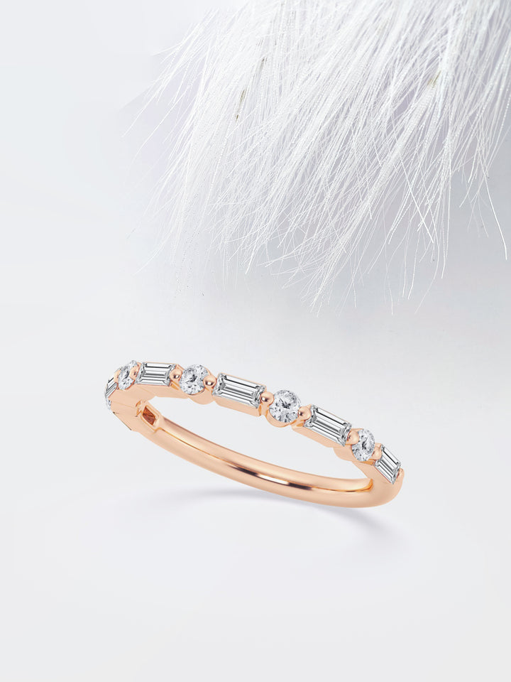Baguette & Round FG-VS2 Lab Grown Diamond Floating Band