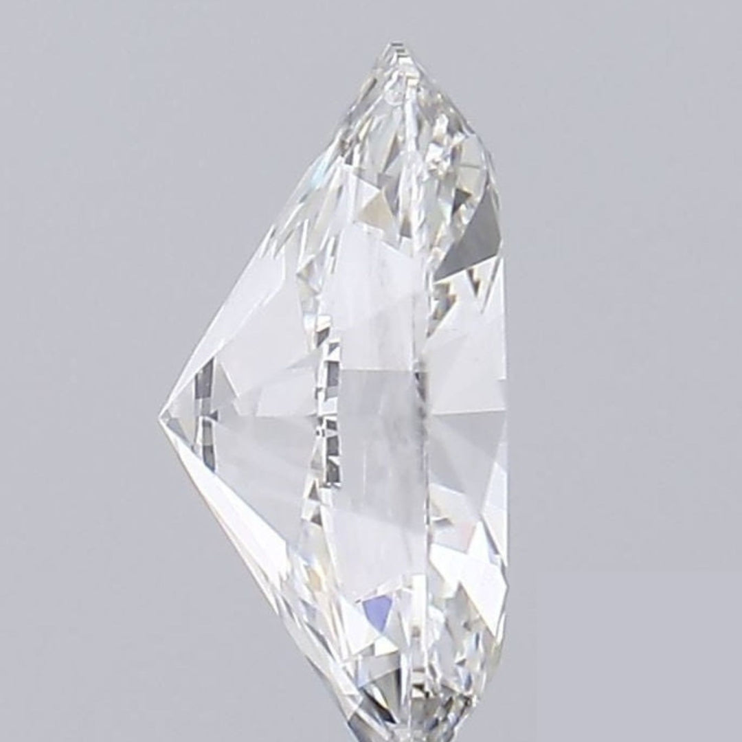 2.1CT Oval Cut Lab-Grown Diamond