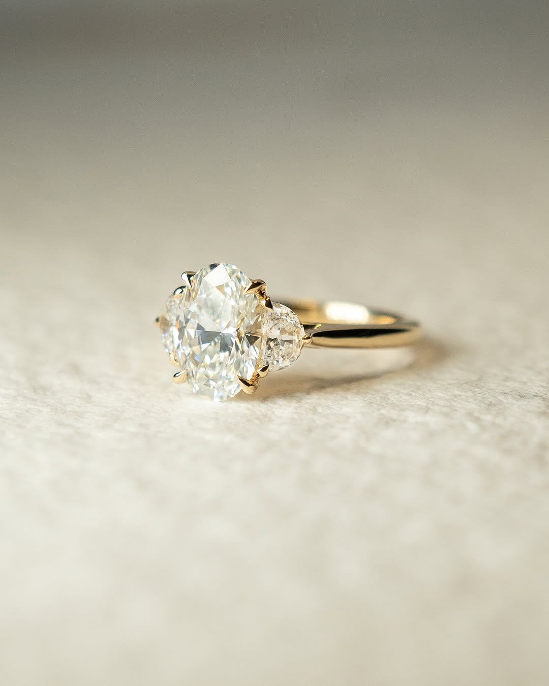 1.0-2.0 CT Oval Cut Lab Grown Diamond Three Stone Engagement Ring