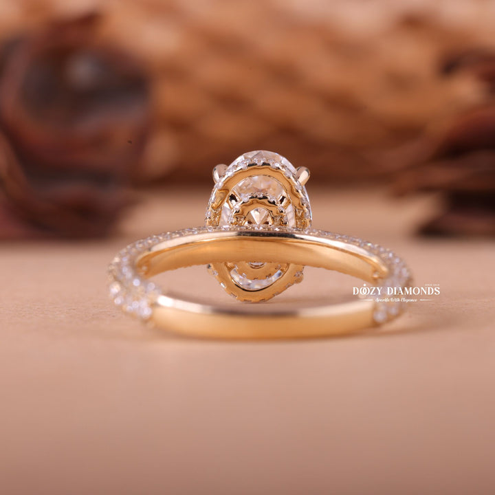 2.50CT-3.50CT Oval F/VS1 Diamond Hidden Halo Engagement Ring
