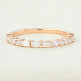 baguette-shaped-moissanite-bar-style-wedding-band