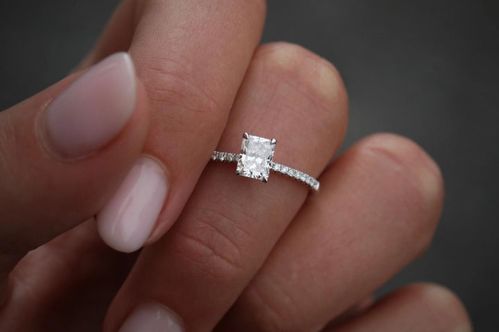 0-70-ct-radiant-solitaire-cvd-e-vvs1-diamond-engagement-ring