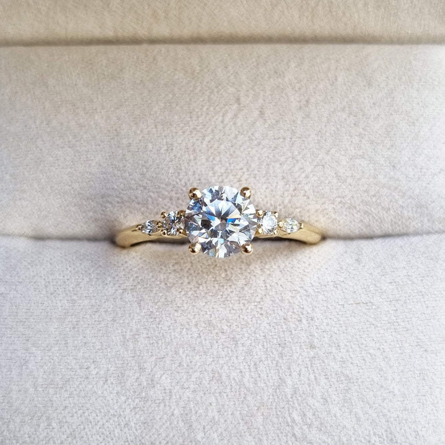 1-0-ct-round-pave-setting-d-vs1-lab-grown-diamond-engagement-ring