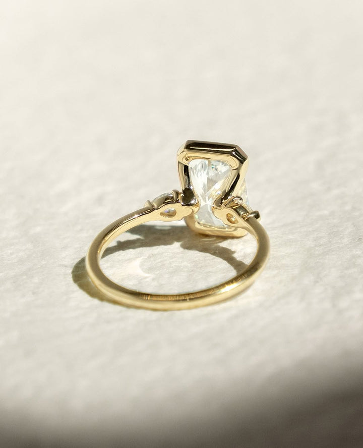 1.0-3.0 CT Radiant Cut Lab Grown Diamond Half Bezel  Engagement Ring