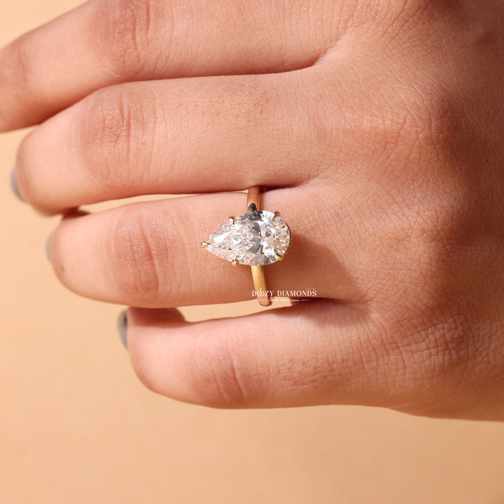 3.0CT - 5.0CT Pear Cut E/VS1 Lab Grown Diamond Hidden Halo Engagement Ring - Doozy Diamonds