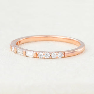 baguette-round-shaped-moissanite-minimalist-wedding-band