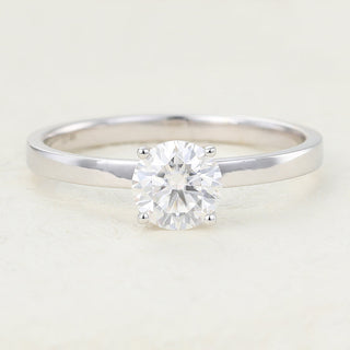 0-88-ct-round-shaped-moissanite-solitaire-engagement-ring-2