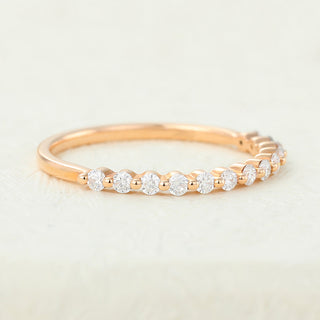 round-shaped-moissanite-minimalist-wedding-band