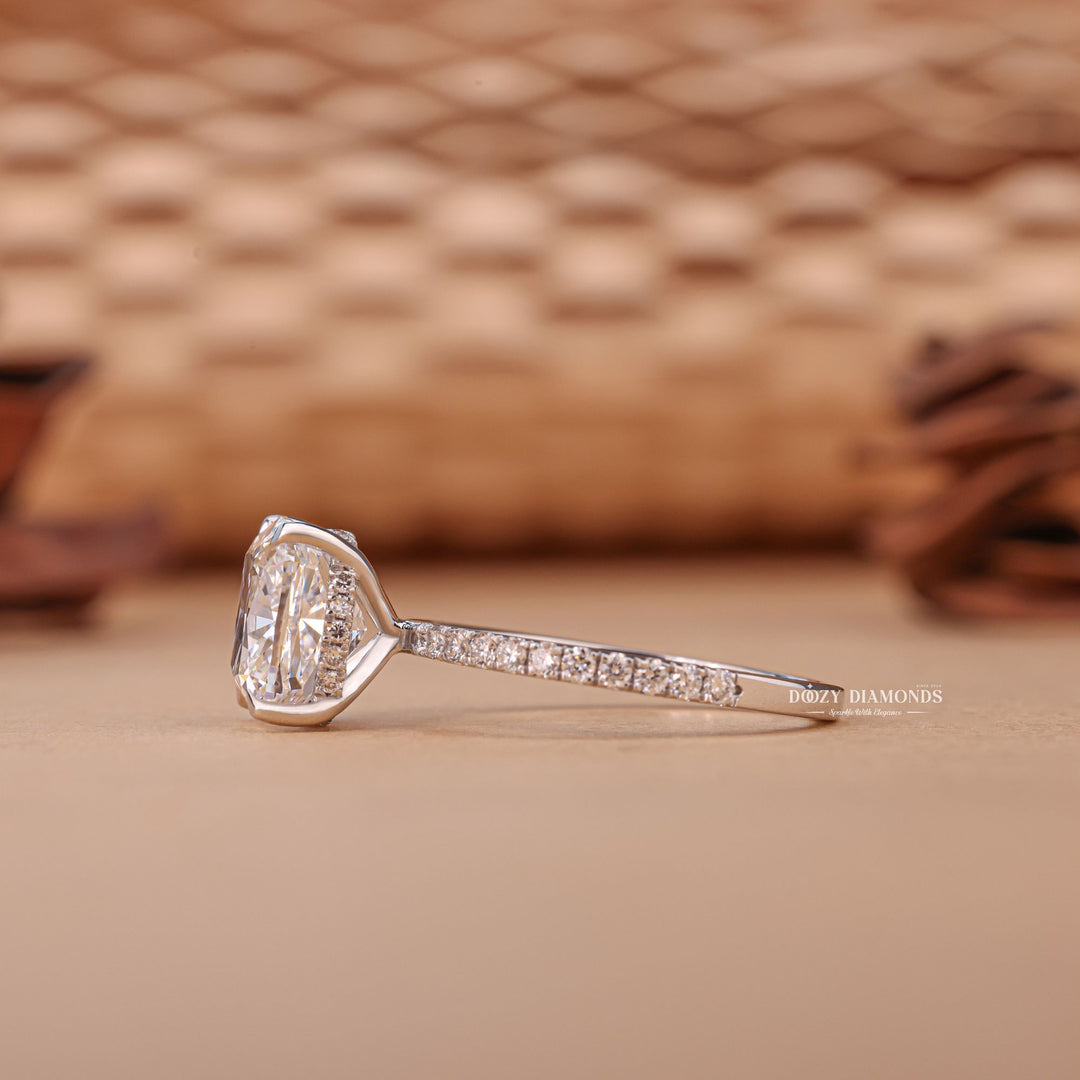 Exclusive engagement ring, Engraved engagement ring, Halo diamond engagement ring, Solitaire diamond engagement ring, Unique diamond engagement ring, 