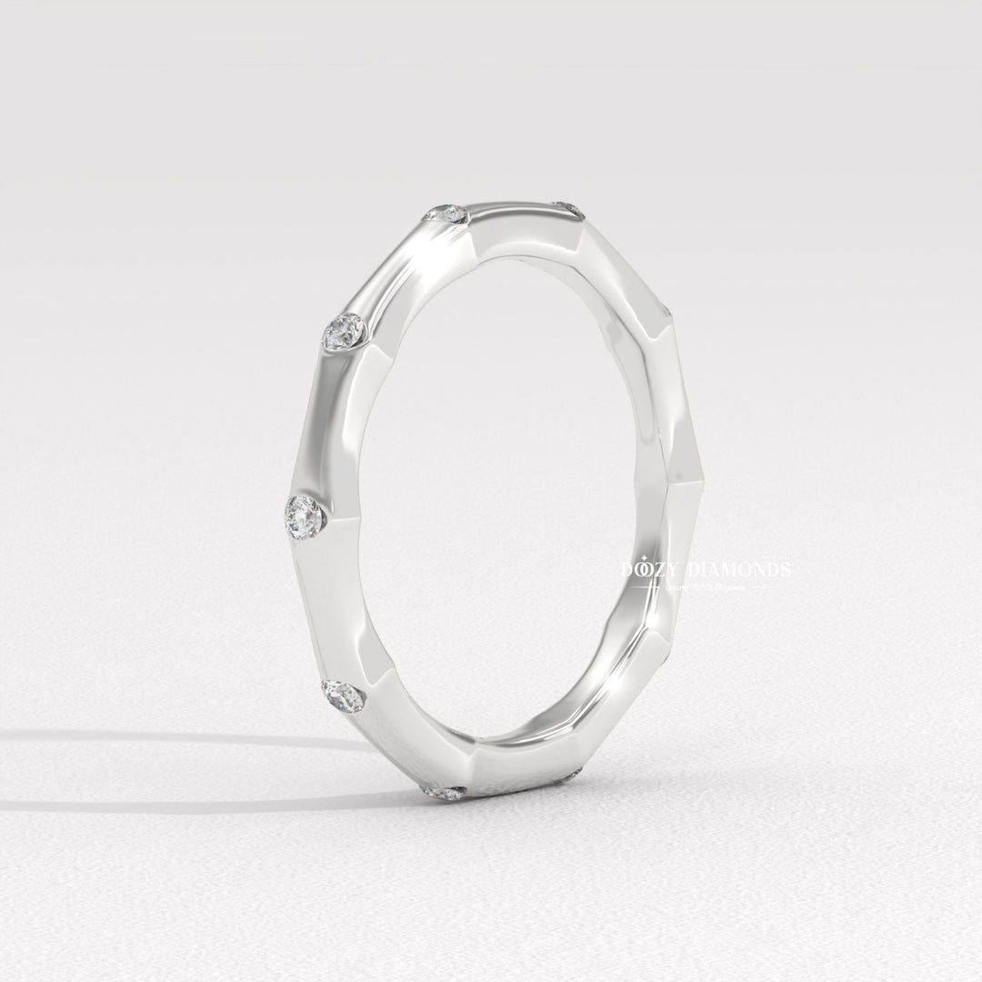 ellow gold dainty band
Rose gold lab diamond
Anniversary band for her