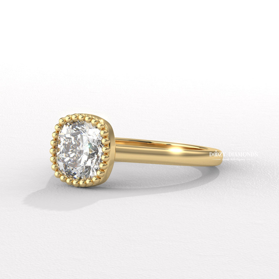 14K White Gold Bezel Cushion Ring
8. 18K White Gold Vintage Bezel Ring