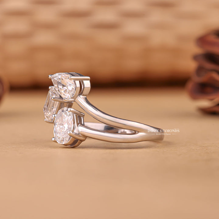 Antique engagement ring, Modern engagement ring, Classic engagement ring, Halo engagement ring, Solitaire engagement ring, Split shank engagement ring, Pave engagement ring, 