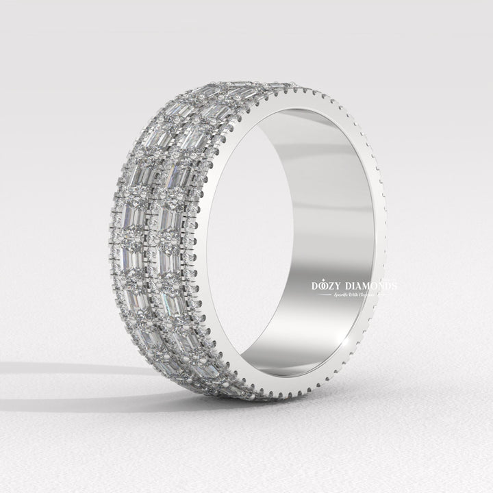 Sustainable wedding ring
Ethical diamond jewelry
Art Deco diamond band