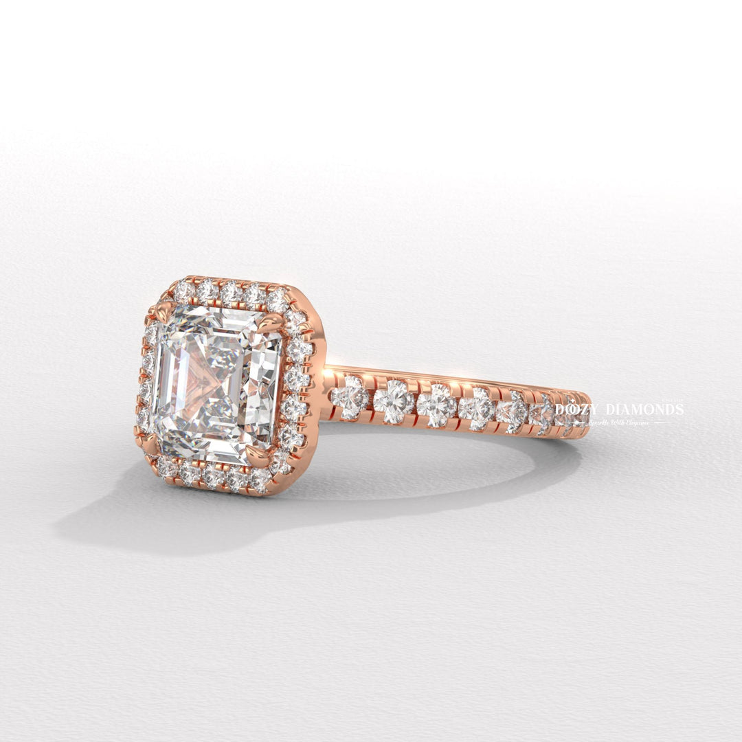 Vintage style engagement ring
Art Deco engagement ring
Square diamond ring
Step cut diamond ring