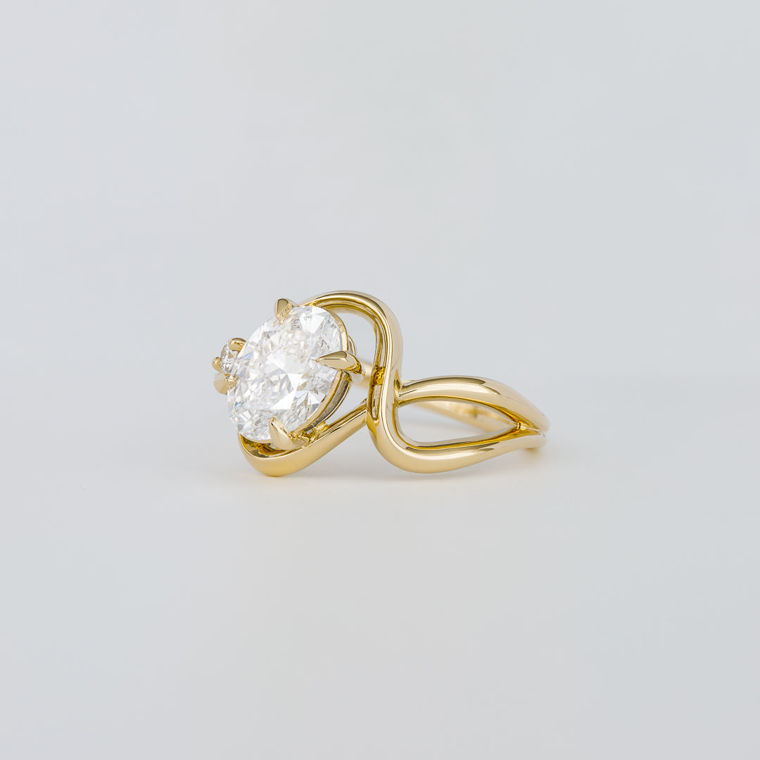 1.50CT-2.50CT Oval Cut Lab Grown Diamond Unique Engagement Ring