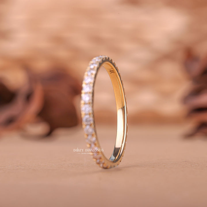 Exquisite diamond wedding band, Gorgeous diamond wedding band, Beautiful diamond wedding band, Stunning diamond wedding band, Shimmering diamond wedding band, 