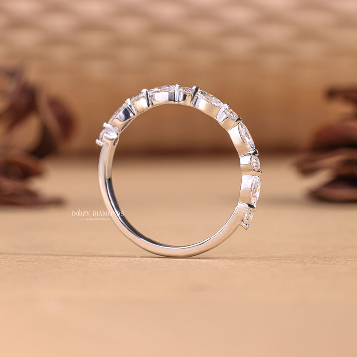 Custom lab grown wedding bands for her, Lab created diamond eternity wedding bands, Sustainable lab grown wedding bands for men, Lab grown pave set wedding bands, 