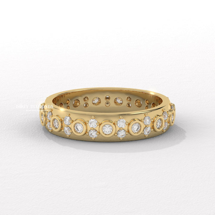 Bezel set round diamond band
Flush set wedding band
Round diamond eternity band