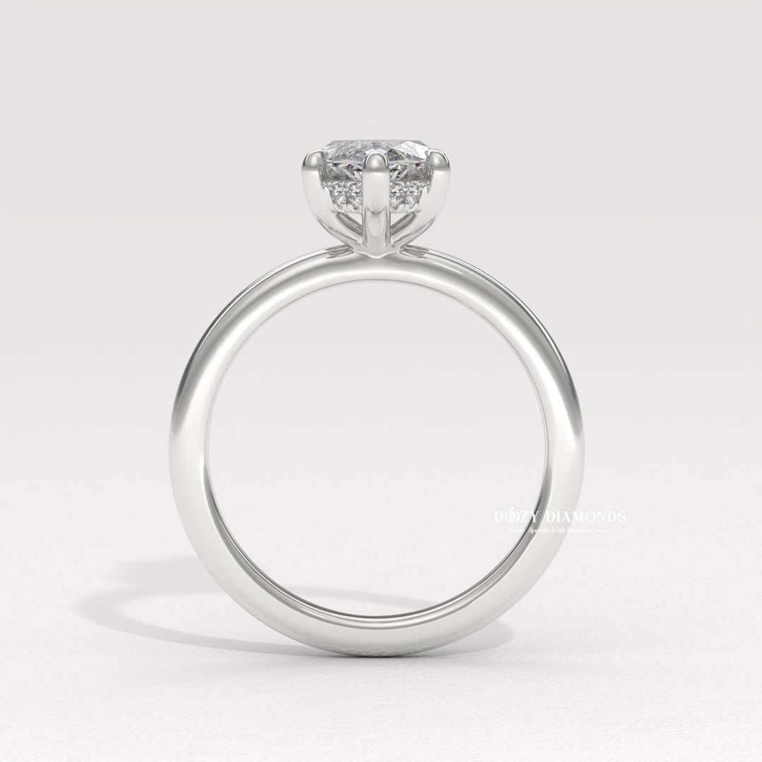 Art Deco marquise ring
VS clarity marquise diamond
VVS clarity marquise diamond
D color marquise diamond
