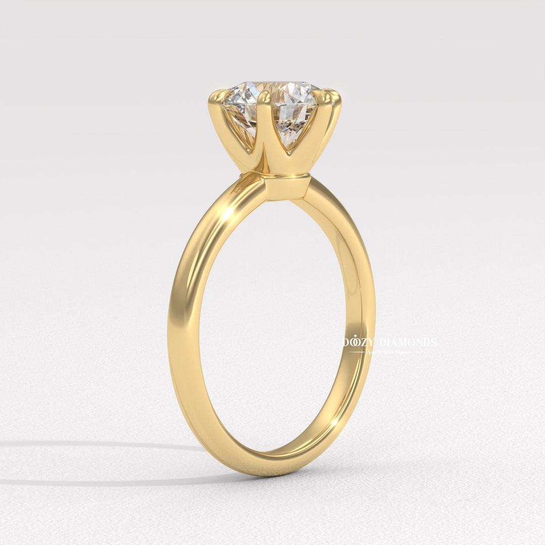 Solitaire Style Diamond Jewelry
Brilliant Cut Round Diamond Ring
Timeless Solitaire 