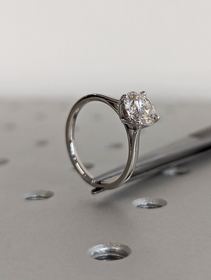 Ethical lab grown diamond solitaire ring for women