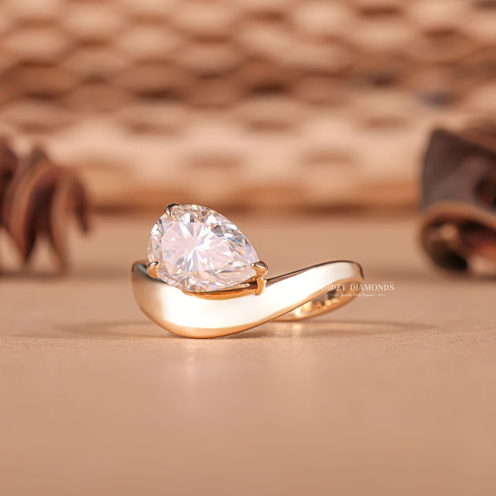  Eco-friendly lab-grown diamond ring, Designer lab-grown diamond ring purchase, White gold lab-grown diamond engagement ring, Elegant lab-grown diamond ring for bride, Lab-grown halo diamond ring