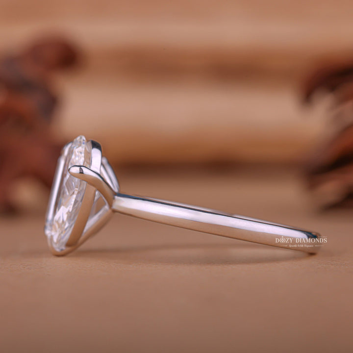 Classic Toi et Moi solitaire engagement ring, Affordable Toi et Moi rings with natural diamonds, Toi et Moi moissanite rings for alternative engagement, 