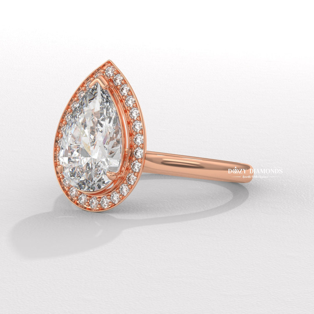 Vintage style pear ring
Modern pear engagement ring
Classic pear engagement ring
Unique pear engagement ring