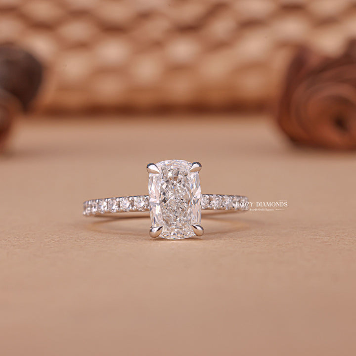 Cushion engagement ring, Cushion top-rated engagement ring, Cushion online engagement ring