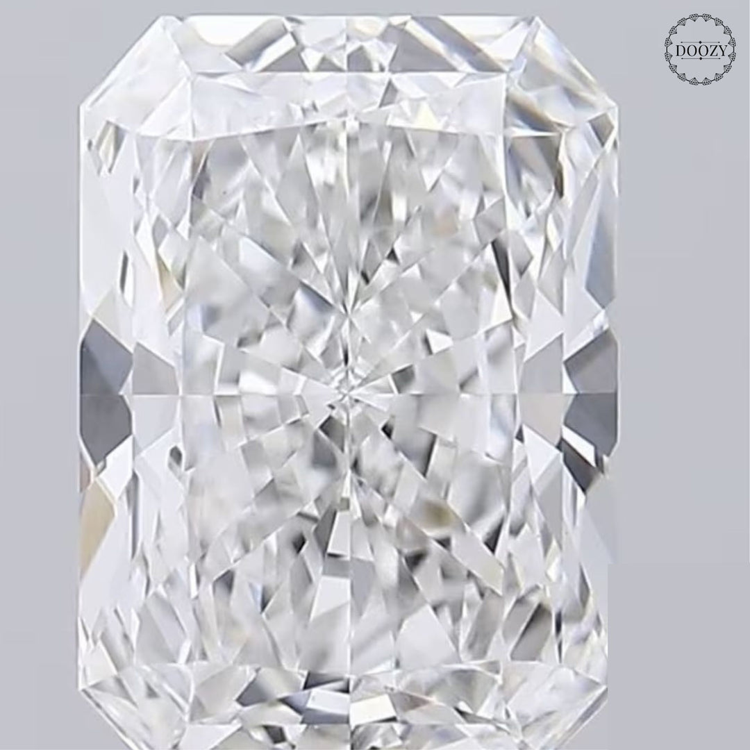 3.0CT Radiant Cut Lab-Grown Diamond