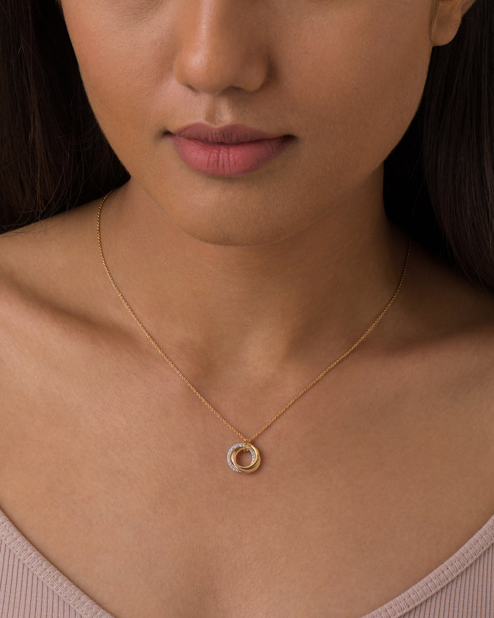 Round Cut Moissanite Interwined Tricolor Circle Diamond Necklace For Women
