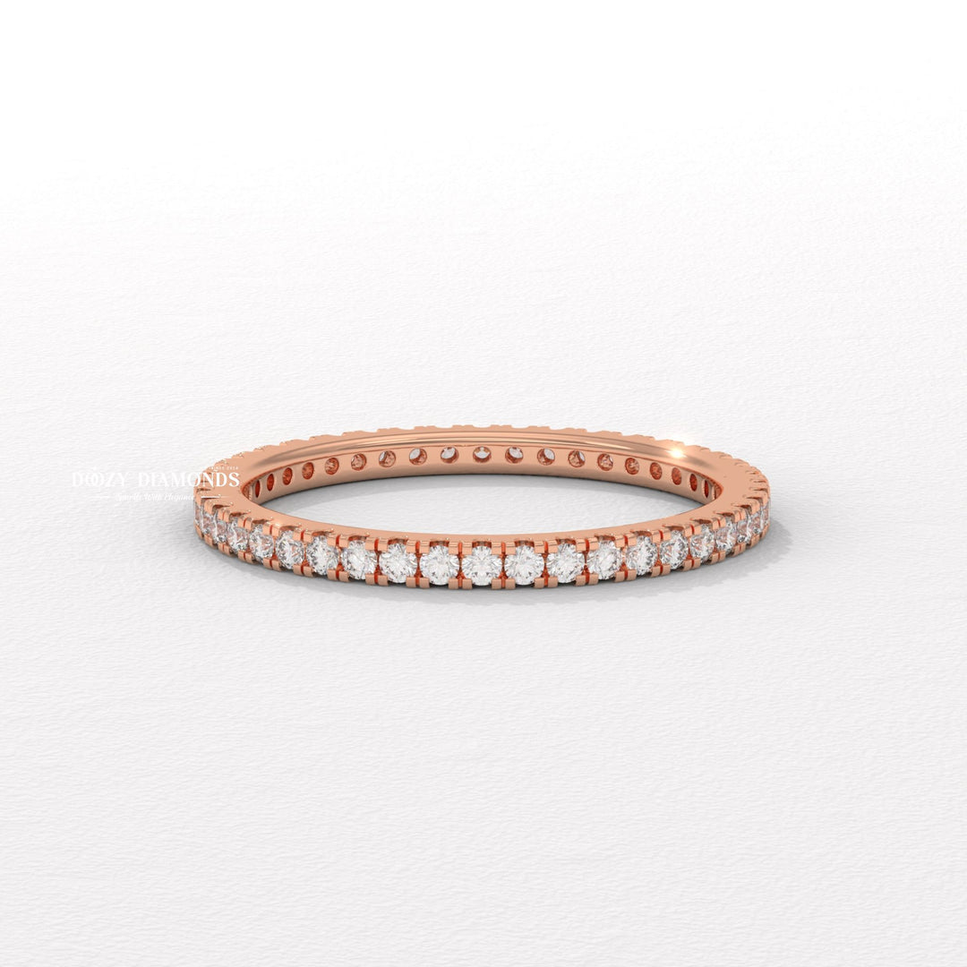 Anniversary gift for her
Conflict free diamond ring
Solid gold diamond band