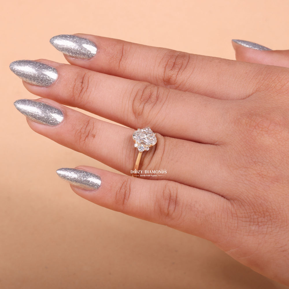Engagement ring, Diamond engagement ring, Gold engagement ring, White gold engagement ring, Yellow gold engagement ring, 