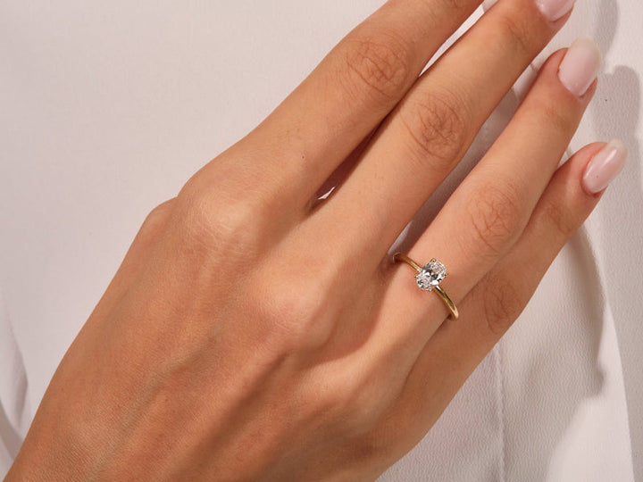 1.0CT Oval IGI Certified Lab Grown Diamond Solitaire Engagement Ring For Women