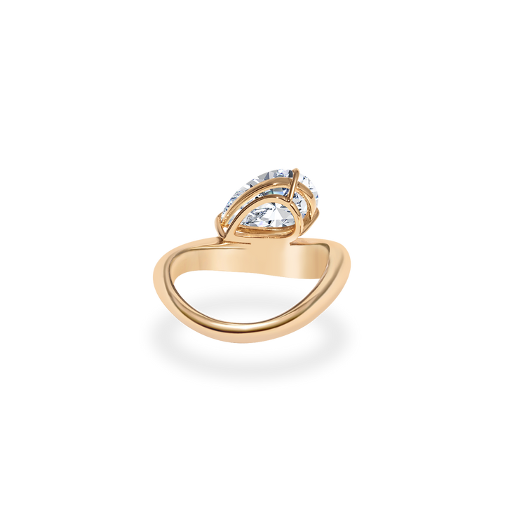 1.0CT-2.0CT Pear Cut Lab Grown Diamond Wave Dome Engagement Ring for Her