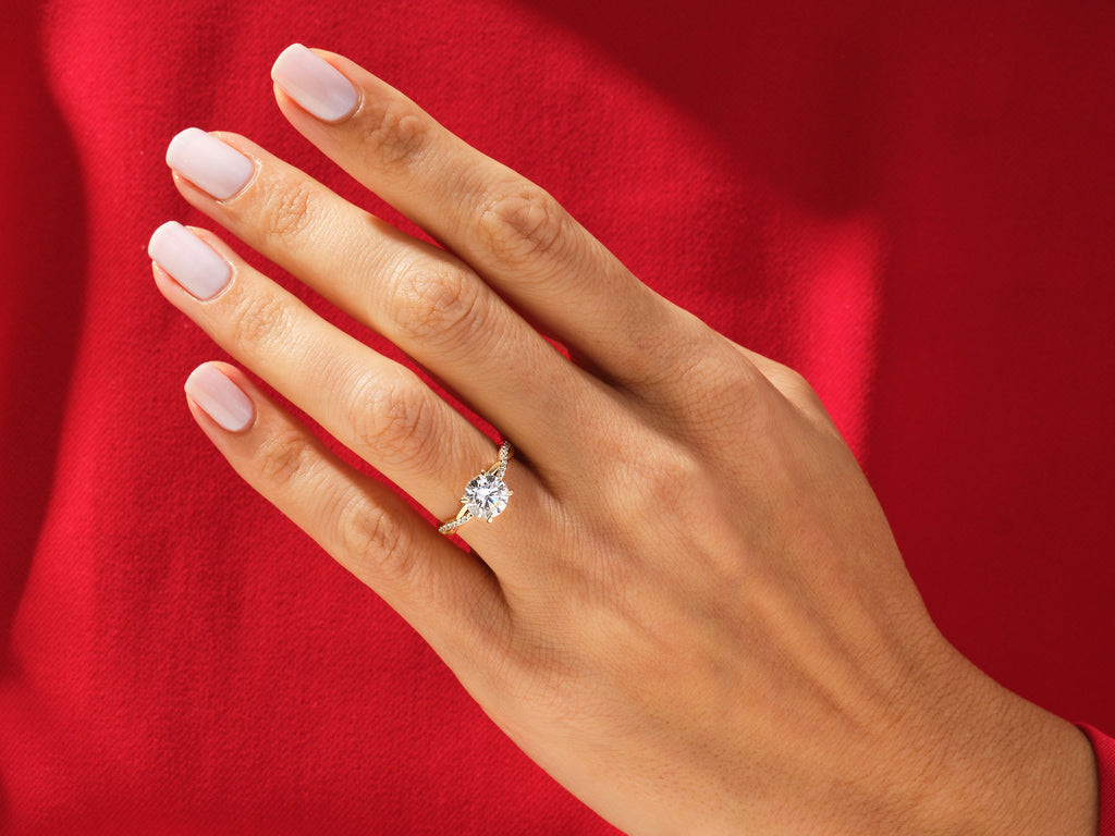 1.0CT Round Cut Twist Lab Grown Diamond Engagement Ring For Her