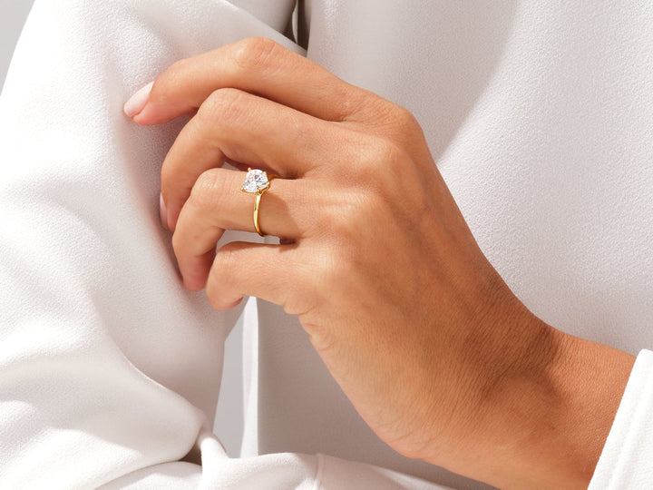 2.0CT Heart Knife Edge Lab Grown Diamond Engagement Ring For Women