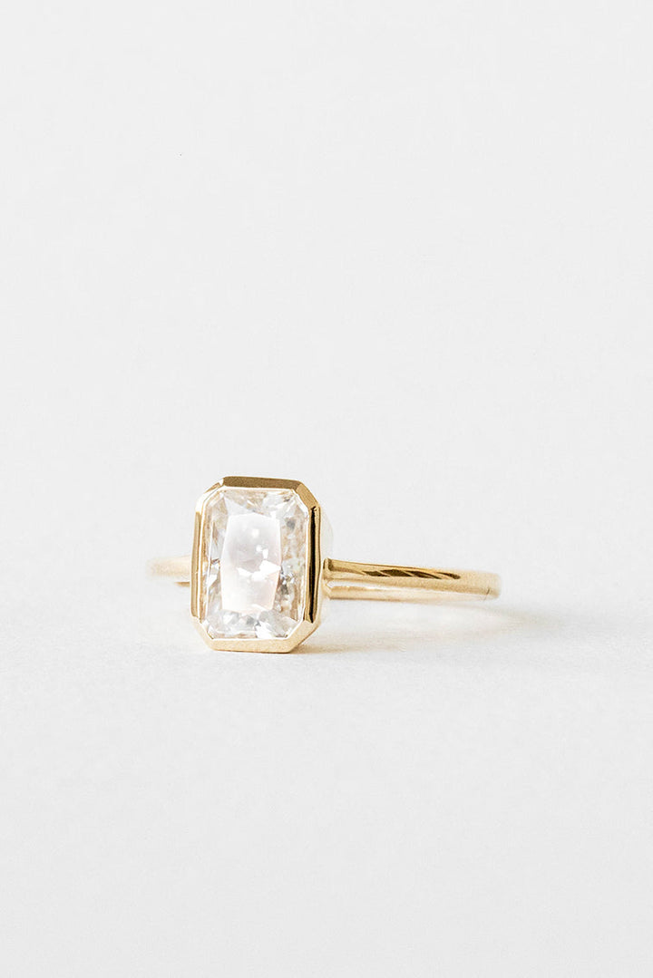 1.90CT Bezel Set Radiant  F-VS Lab Grown Diamond Ring with Curve Band