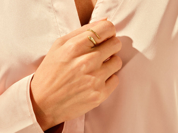 Minimalist Snake Ring with Diamonds For Women