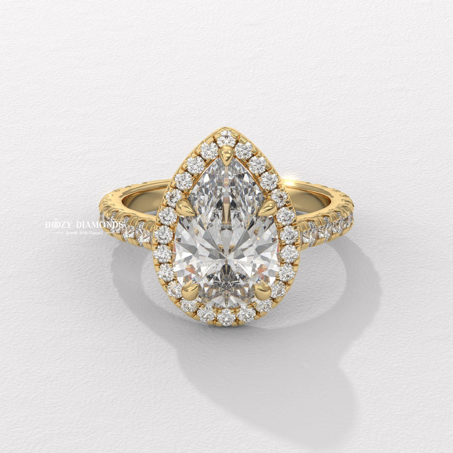 E color VS2 clarity
IGI certified lab diamond
Lab diamond halo ring
VS2 clarity engagement ring