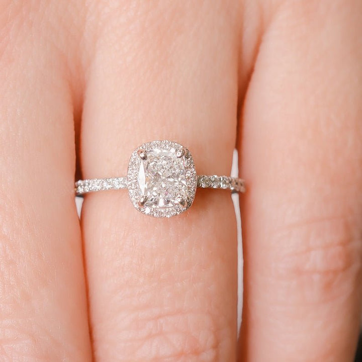 VS1 diamond ring,