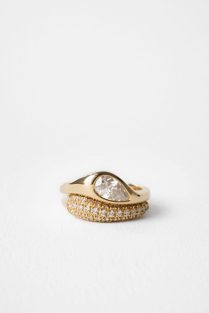 1.0CT East West Pear Cut F - VS Lab Grown Diamond Unique Bridal Ring Set - Doozy Diamonds