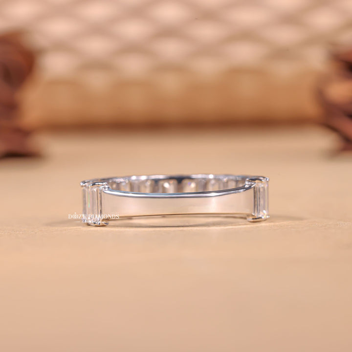 Emerald diamond band twisted, Emerald diamond band curved, Emerald diamond band with sapphires, Emerald diamond band with rubies, Emerald diamond band with emeralds, 