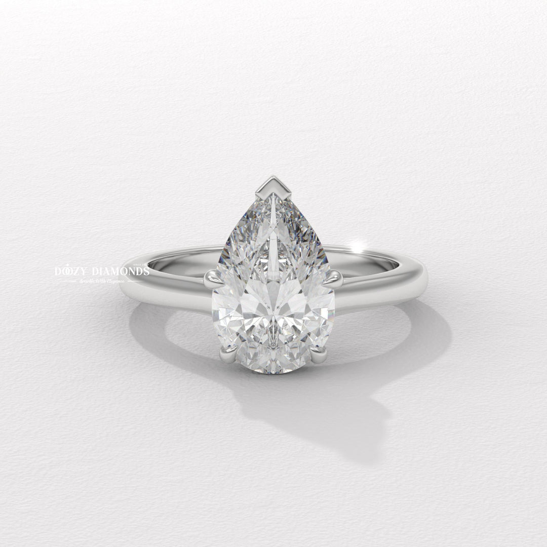 luxury heirloom jewelry, sparkling proposal ring, bridal couture jewelry, artisan bridal