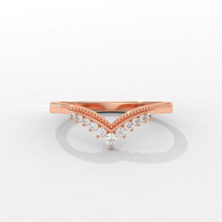 Milgrain Wedding Band in Yellow Gold with Curved Design