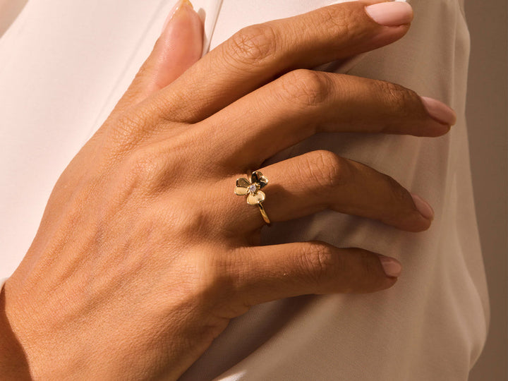 Round Lab Grown Flower Diamond Engagement Ring For Women