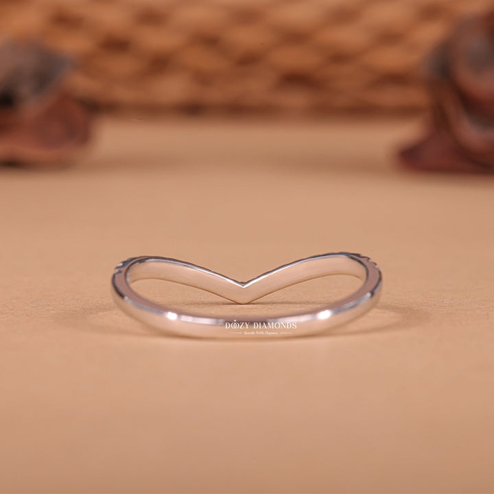 PlatinumBand
CustomRing
HandmadeJewelry
FineJewelry
