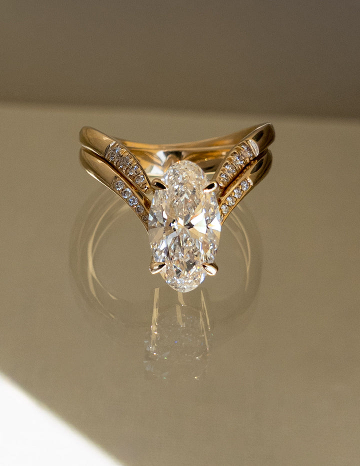 2.0CT Oval F-VS Lab Grown Eve Wedding Ring with Eve Open Band