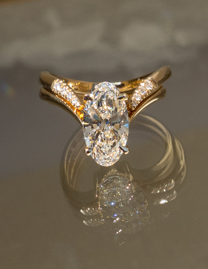2.0CT Elongated Oval F-VS Lab Grown Eve Wedding Ring with Eve Open Band